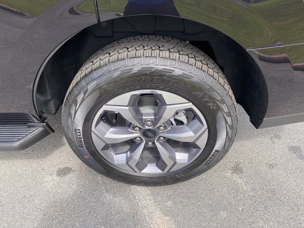 New 2027 Ford Expedition Active AWD/4WD image 32