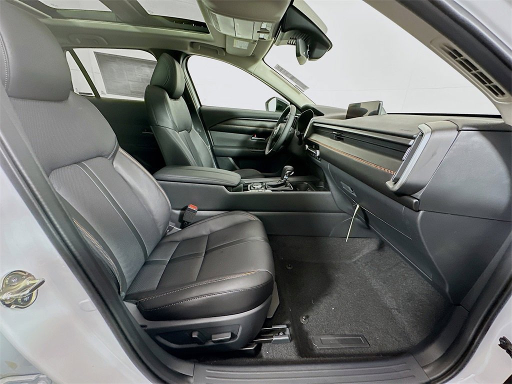 New 2026 MAZDA CX-50 AWD 2.5 S w/ Cargo Package image 23