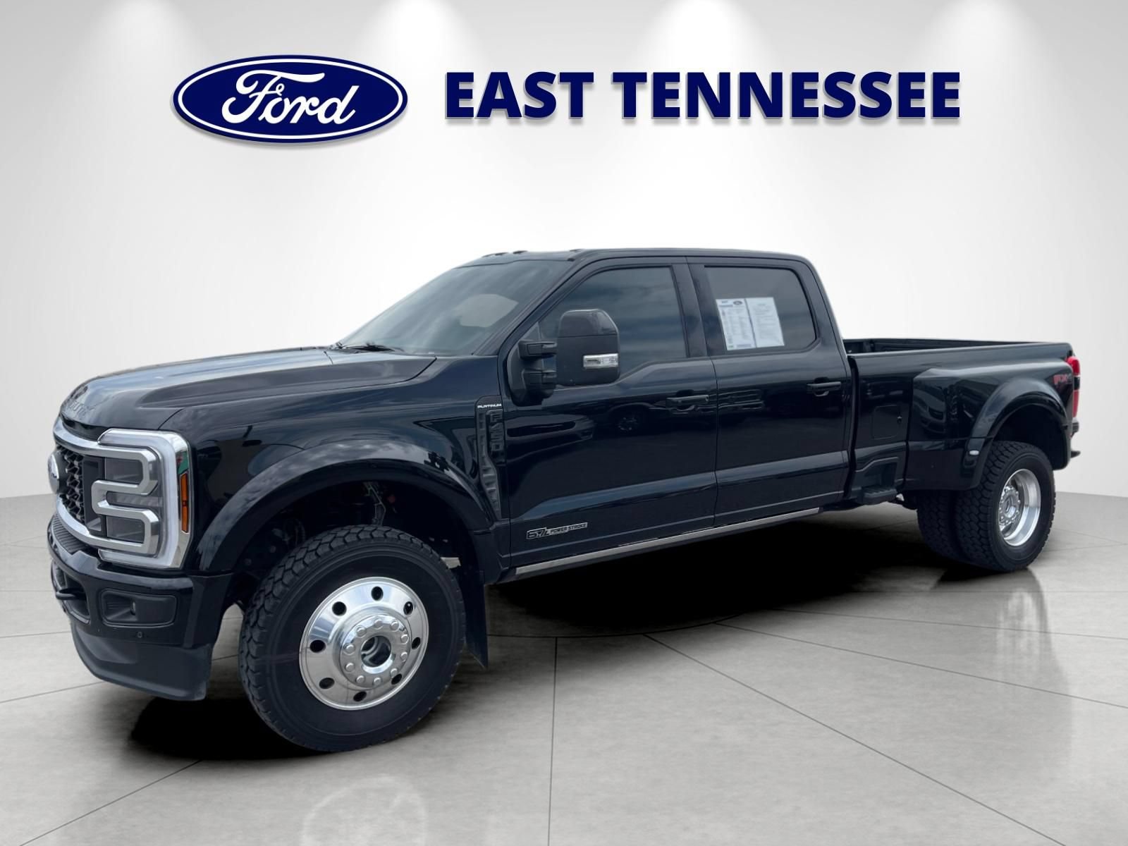 Used 2025 Ford F450 Platinum w/ FX4 Off-Road Package AWD/4WD image 7