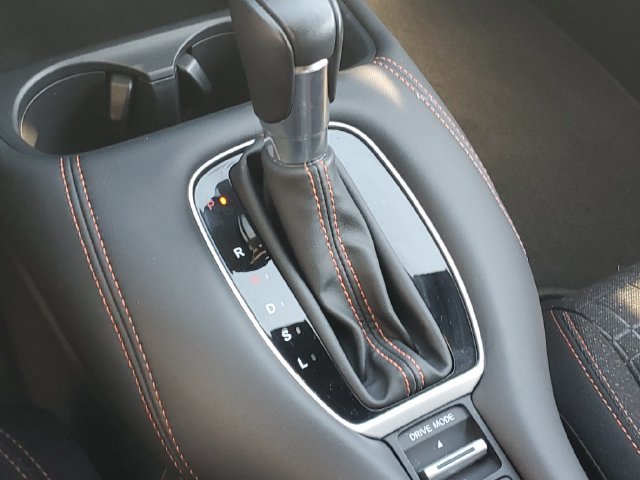 Used 2025 Honda HR-V Sport image 27