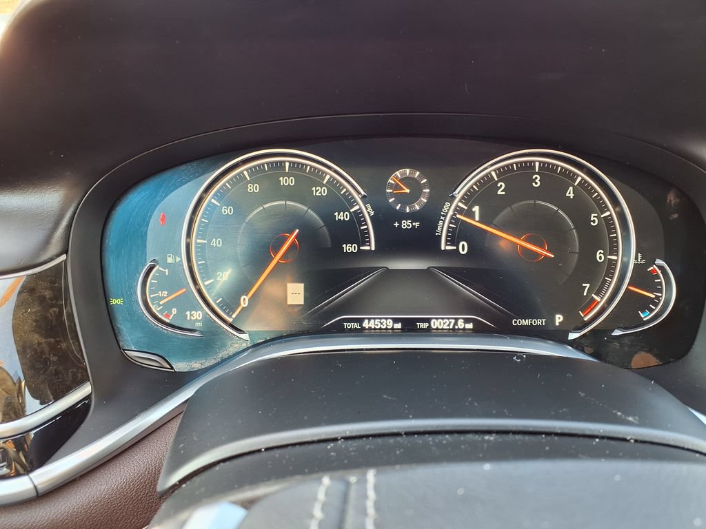 Used 2018 BMW 740i RWD image 26