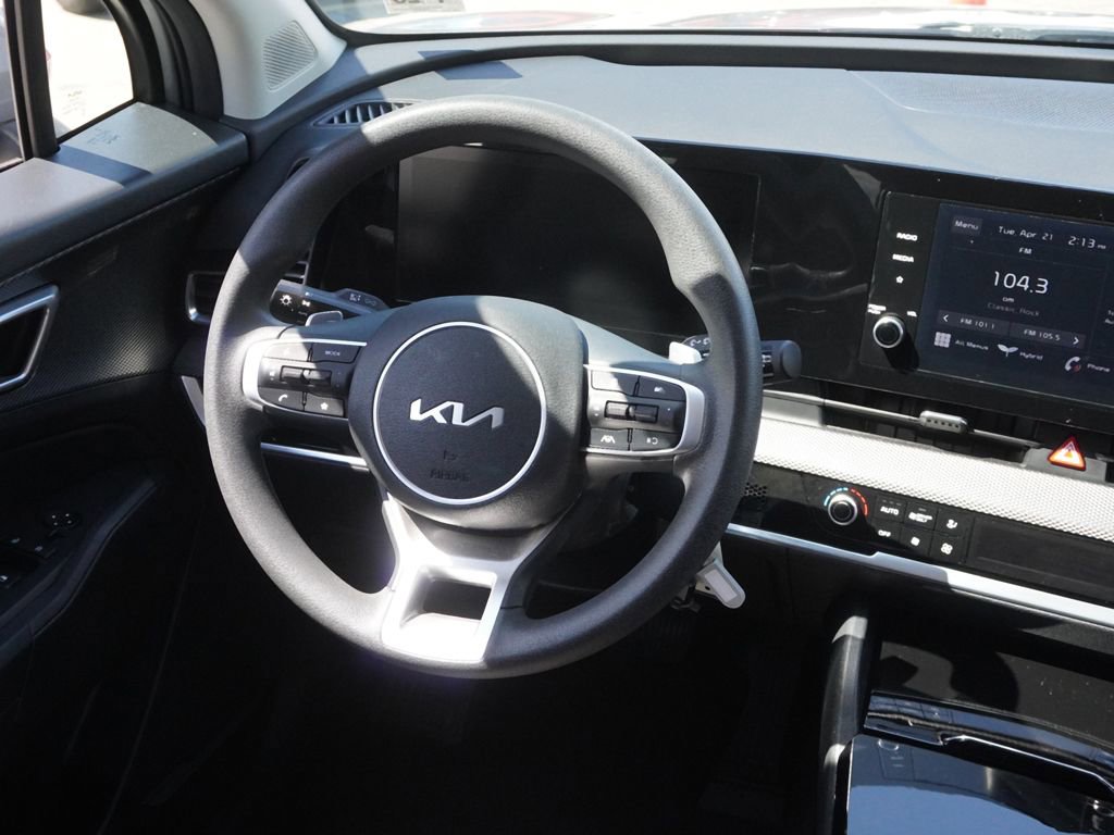 Used 2023 Kia Sportage LX image 33