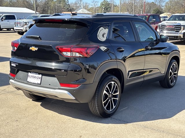 New 2026 Chevrolet TrailBlazer LT w/ Convenience Package FWD image 3