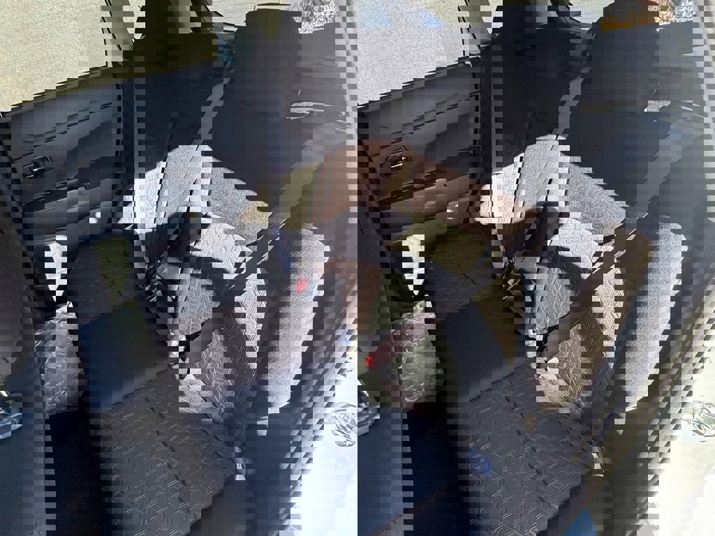 New 2025 Mitsubishi Outlander Sport ES image 18