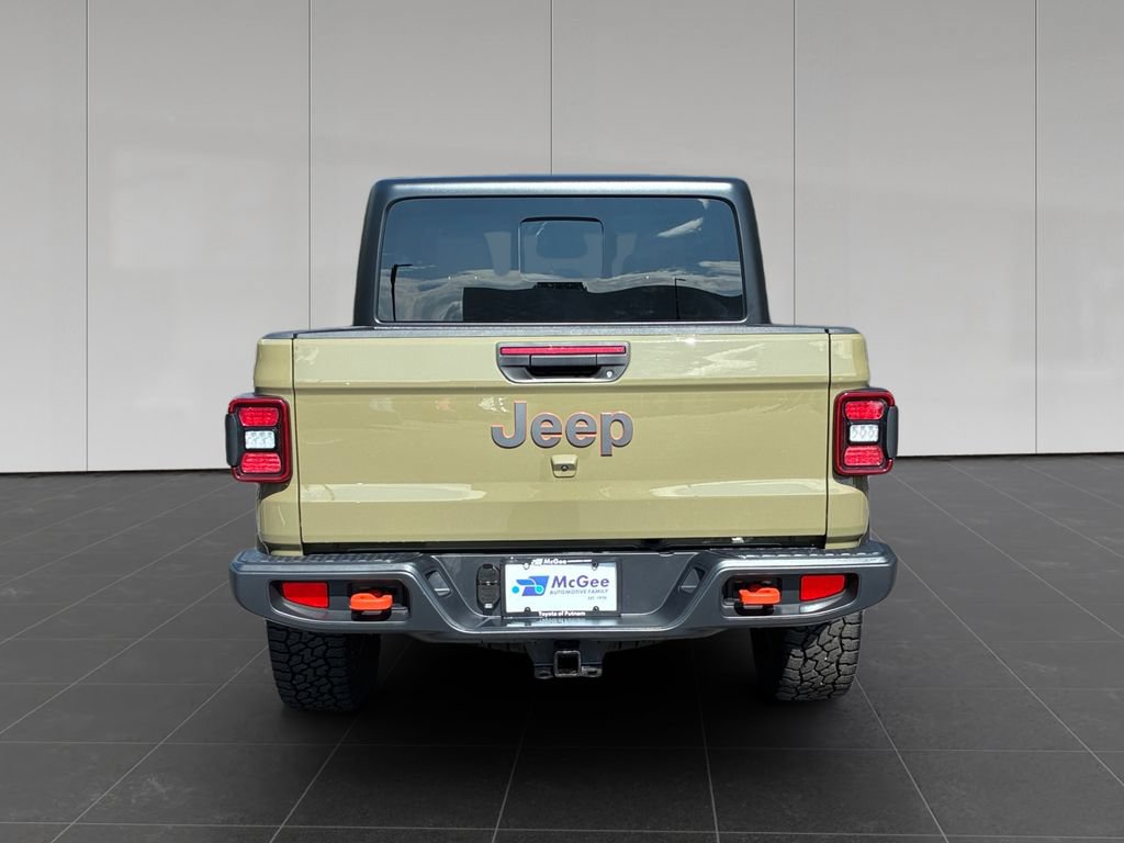 Used 2026 Jeep Gladiator Mojave AWD/4WD image 4
