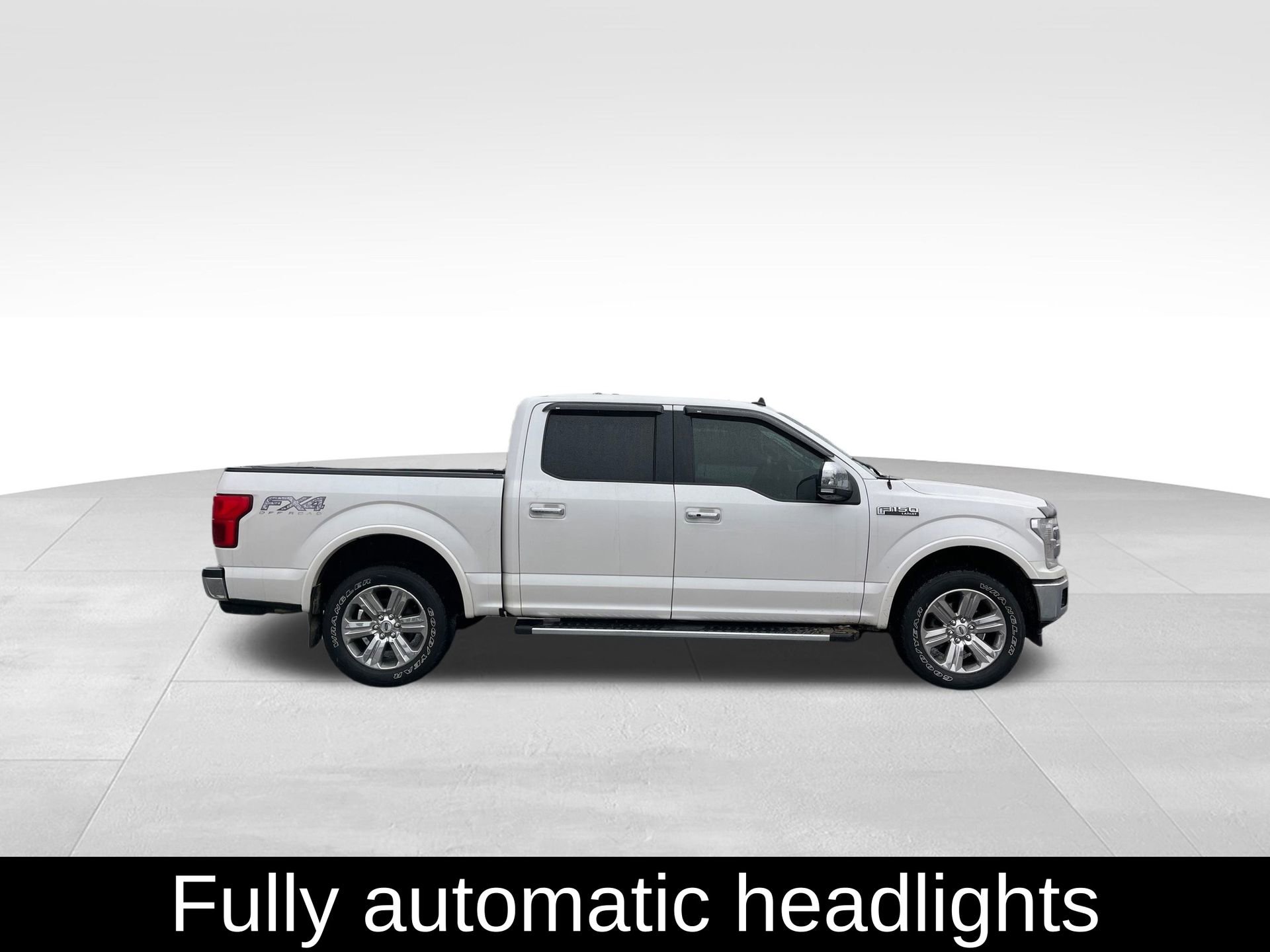 Used 2019 Ford F150 Lariat w/ Equipment Group 502A Luxury image 4