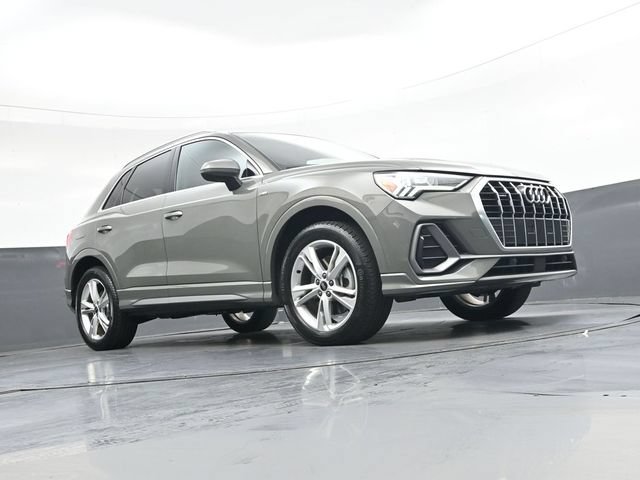 Used 2022 Audi Q3 2.0T Premium Plus AWD/4WD image 28