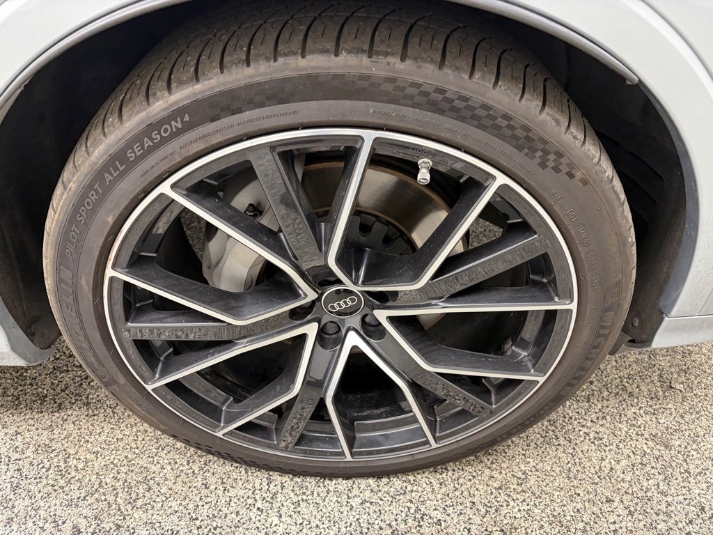 Used 2023 Audi Q7 3.0T Prestige w/ Prestige Package image 10