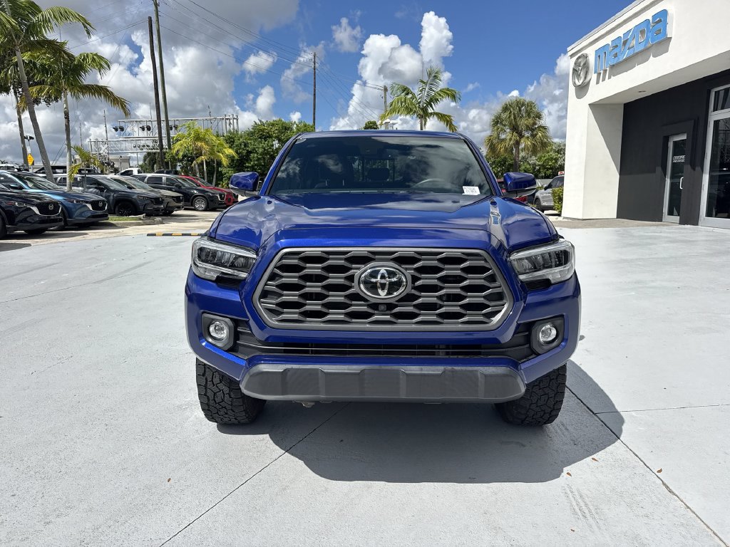 Used 2023 Toyota Tacoma TRD Off-Road w/ TRD Premium Off Road Package AWD/4WD image 8