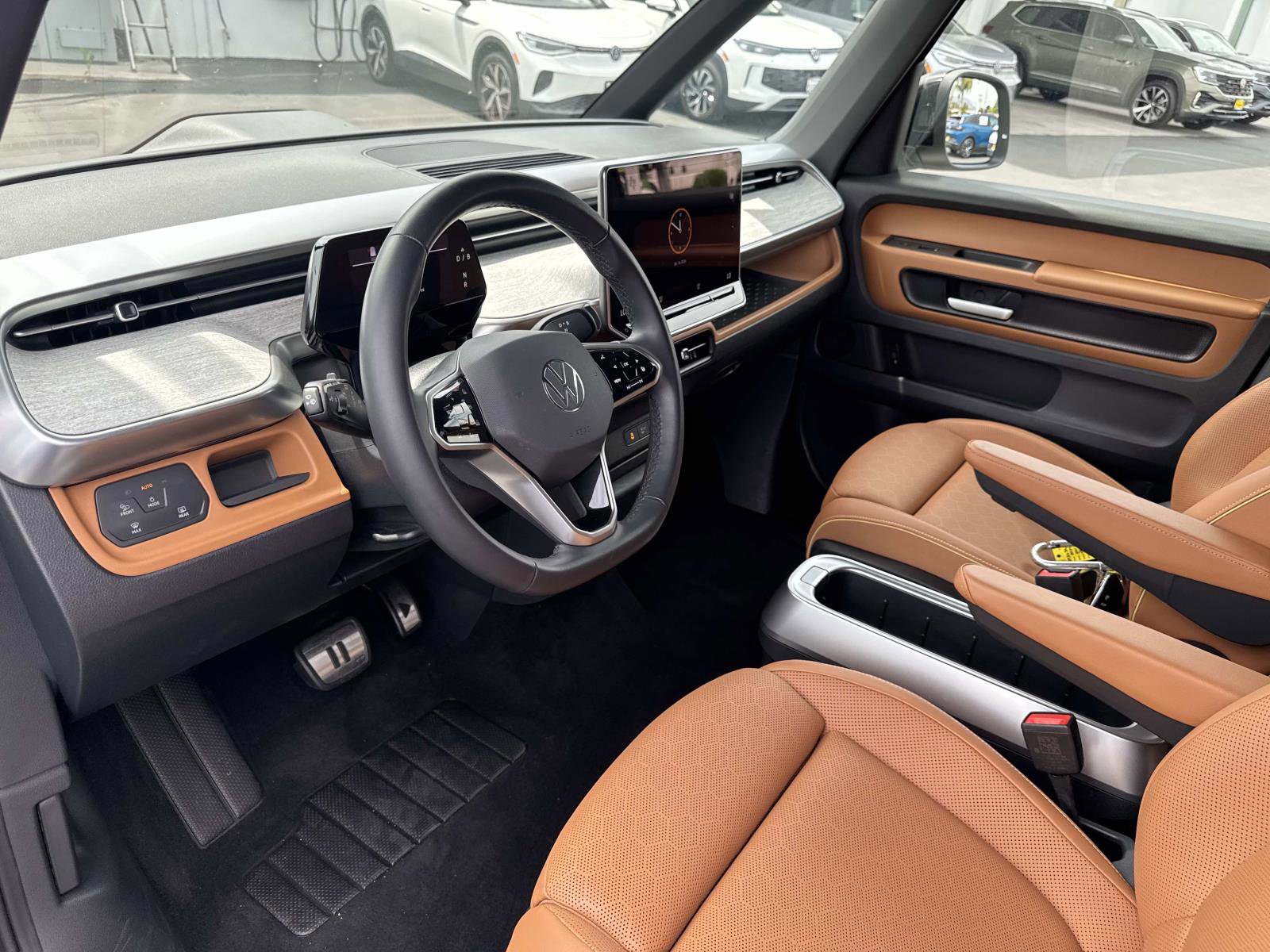 Certified 2025 Volkswagen ID. Buzz Pro S Plus RWD image 12