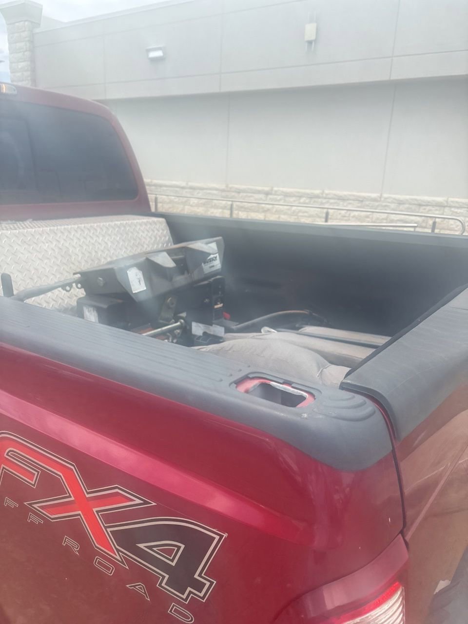 Used 2014 Ford F250 Lariat w/ Lariat Ultimate Package image 3