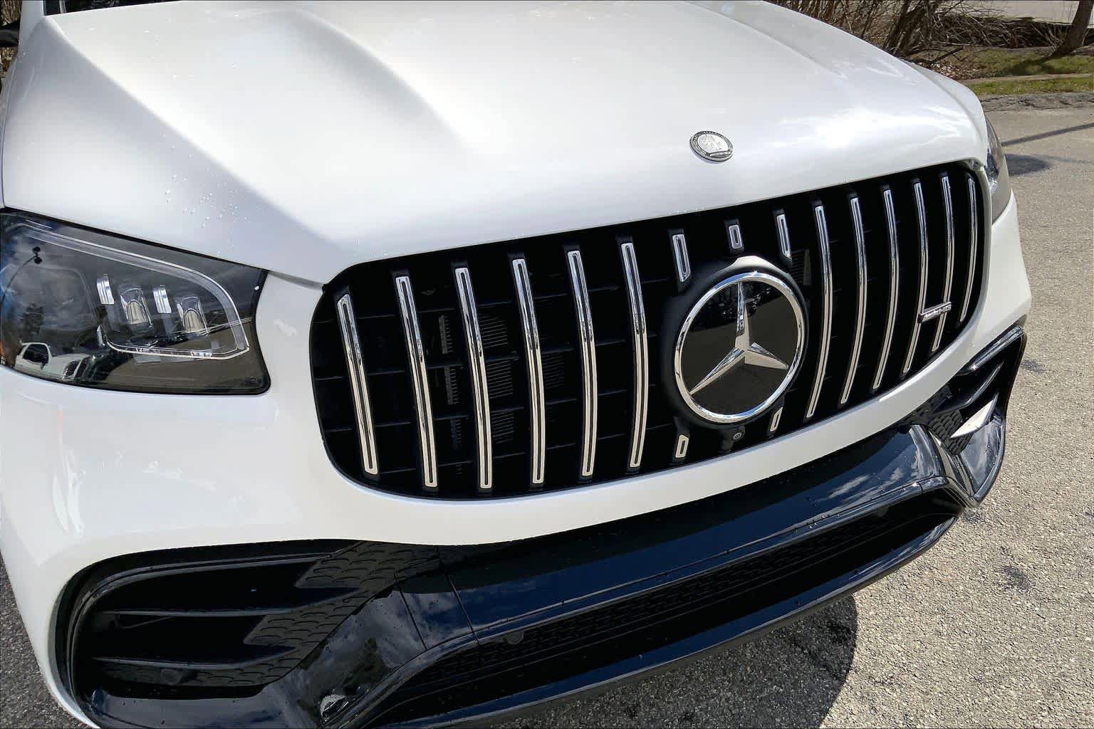 Certified 2025 Mercedes-Benz GLS 63 AMG 4MATIC image 30