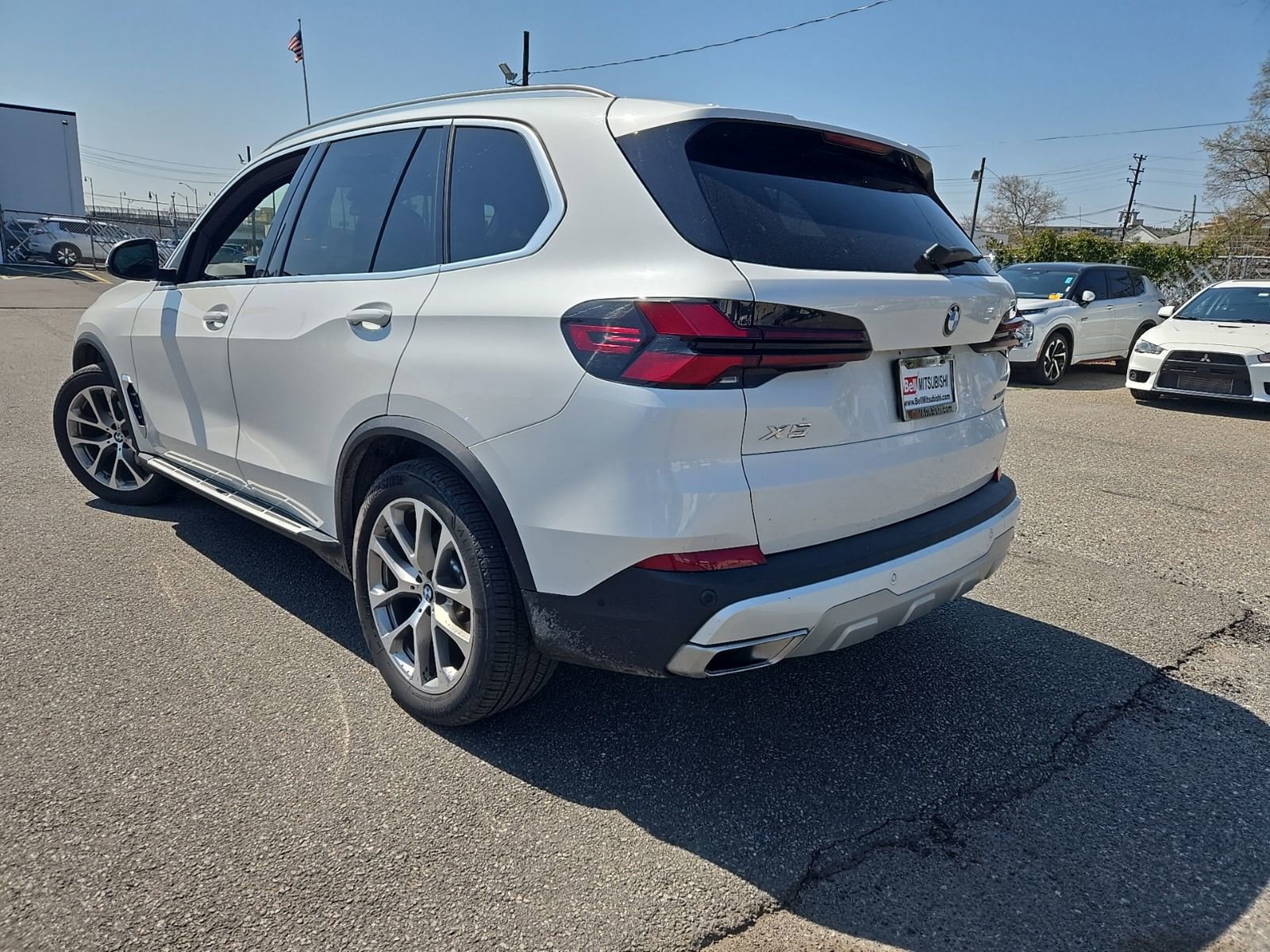Used 2025 BMW X5 xDrive40i w/ Climate Comfort Package image 4