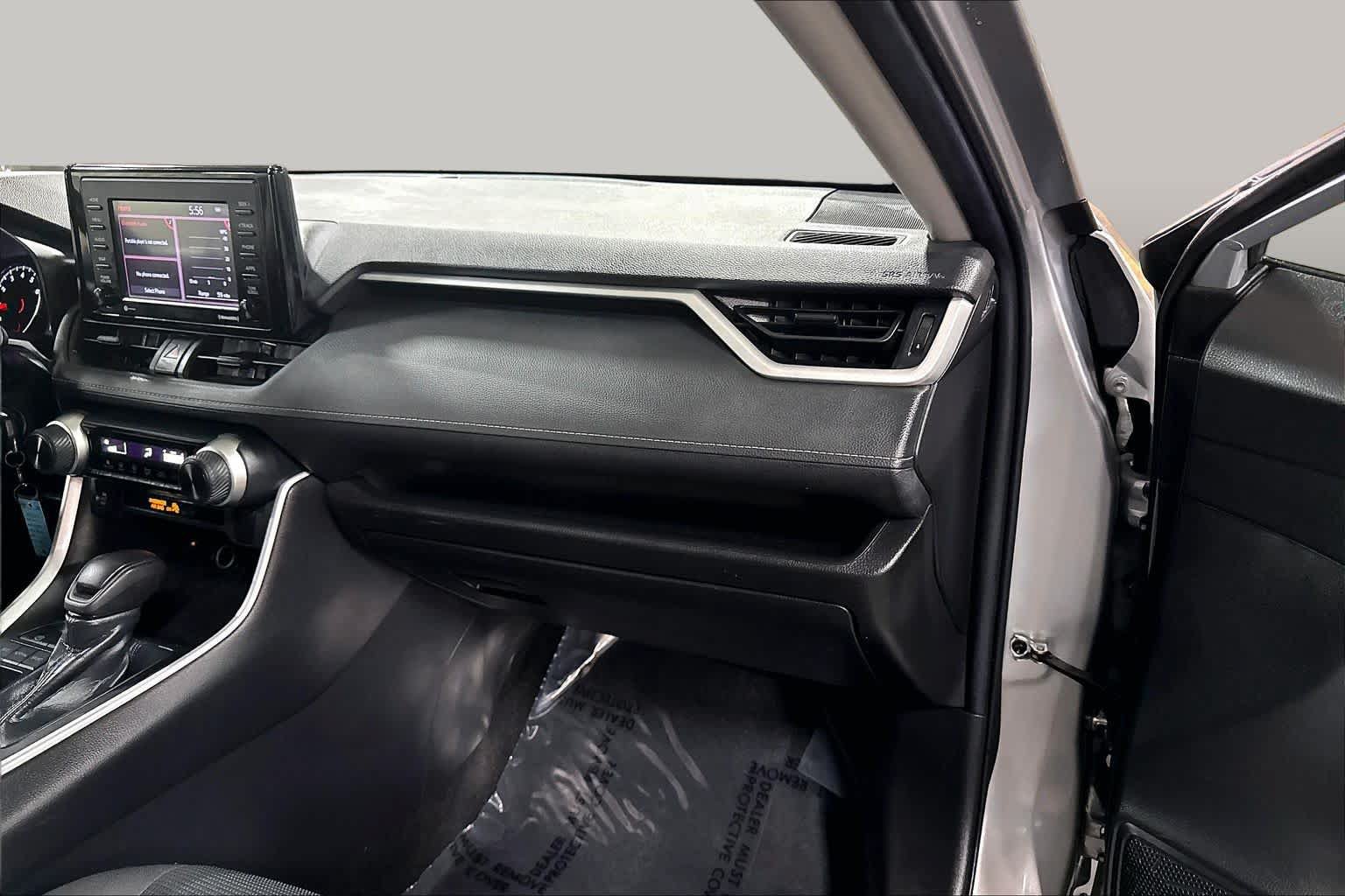 Certified 2021 Toyota RAV4 LE FWD image 18