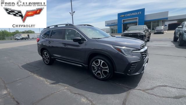 Used 2024 Subaru Ascent Limited w/ Technology Package image 2