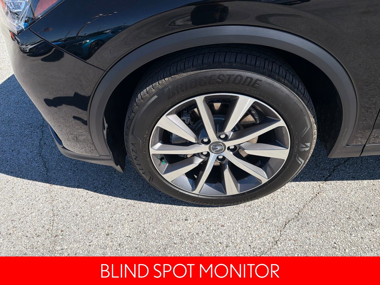 Used 2025 Acura MDX w/ Technology Package image 11