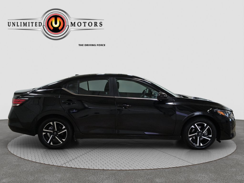 Used 2025 Nissan Sentra SV FWD image 2