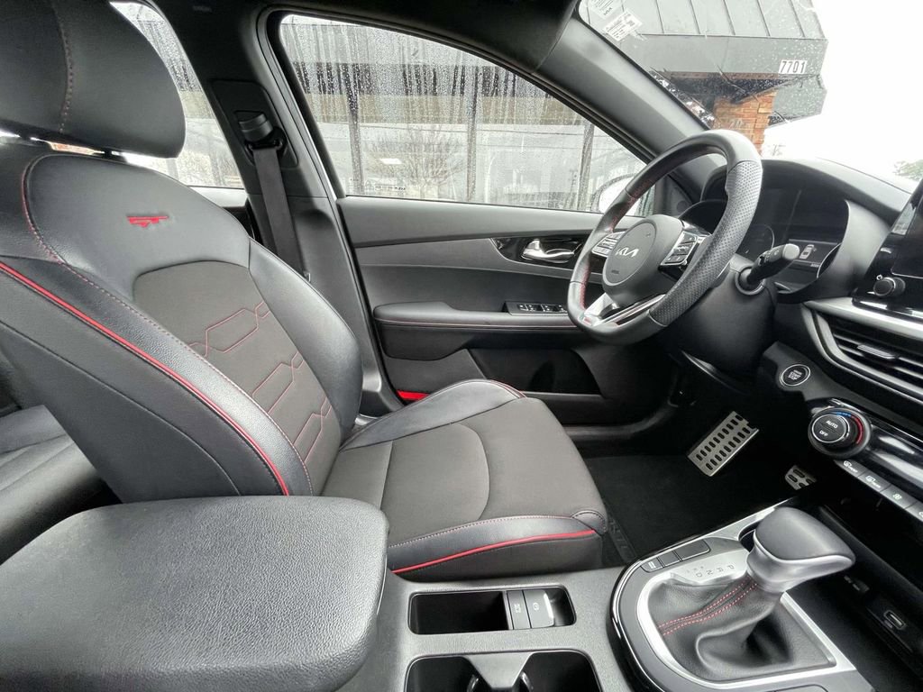 Used 2023 Kia Forte GT image 16