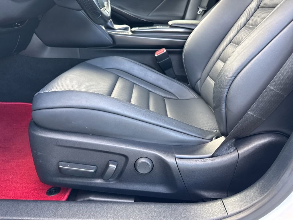 Used 2023 Lexus IS 350 F Sport image 16