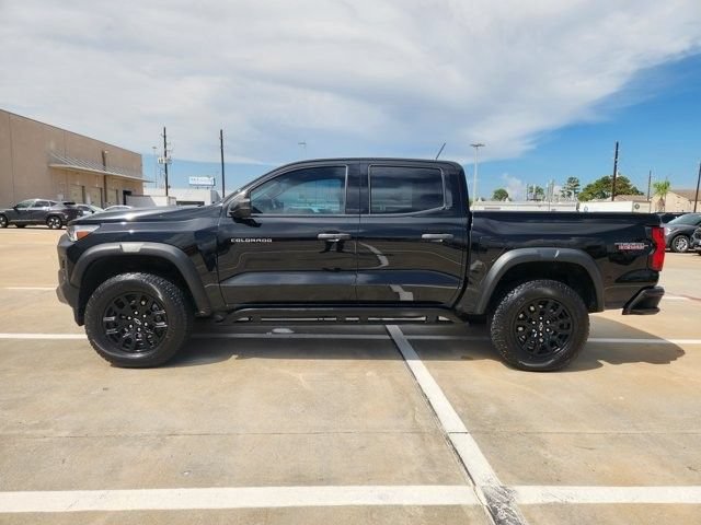 Used 2024 Chevrolet Colorado Trail Boss AWD/4WD image 4