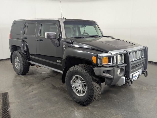Used 2008 HUMMER H3 Luxury image 2