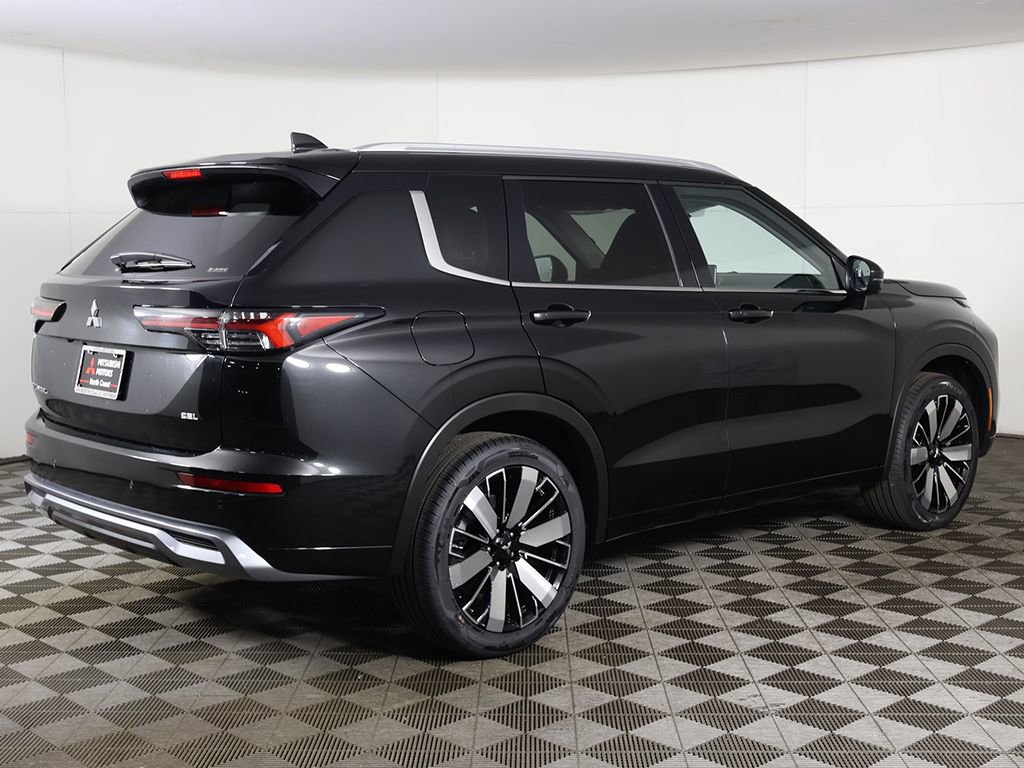 New 2026 Mitsubishi Outlander SEL image 15