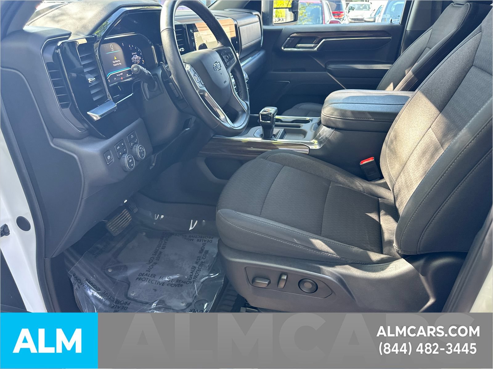 Used 2024 Chevrolet Silverado 1500 RST w/ Max Trailering Package AWD/4WD image 10