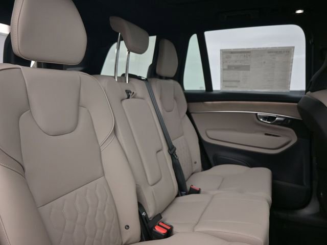 New 2026 Volvo XC90 B5 Plus w/ Protection Package Premier image 34