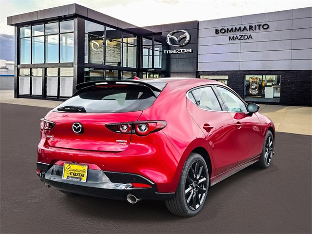 New 2025 MAZDA MAZDA3 Hatchback w/Premium Plus Pkg image 3