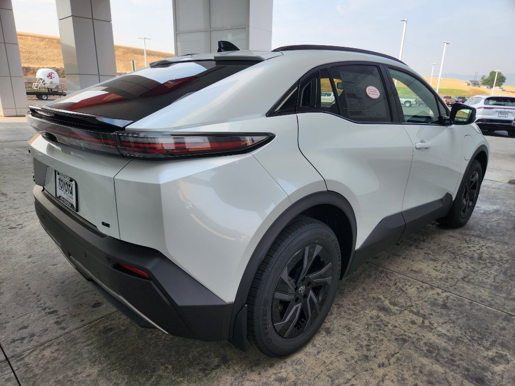 New 2026 Toyota C-HR AWD/4WD image 2
