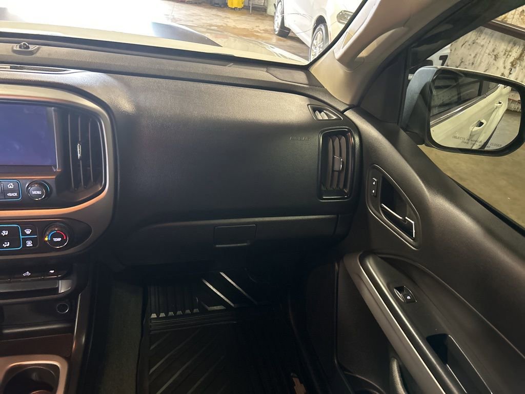 Used 2018 Chevrolet Colorado LT w/ LT Convenience Package image 20