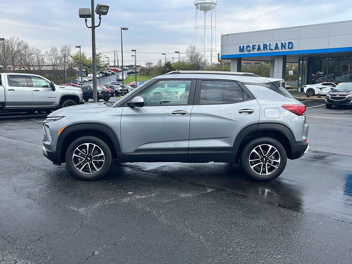 Used 2026 Chevrolet TrailBlazer LT w/ LT Cold Weather Package image 2