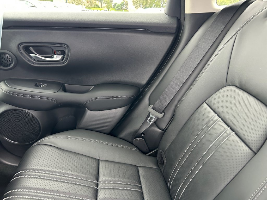 New 2027 Honda HR-V EX-L image 16