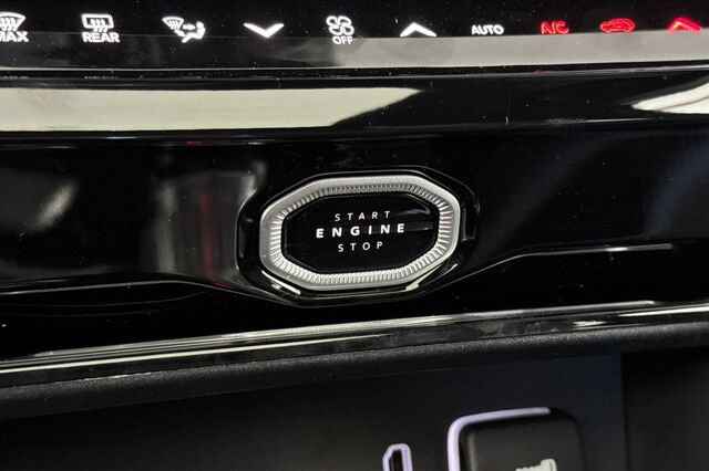 New 2026 Jeep Grand Cherokee Summit AWD/4WD image 20