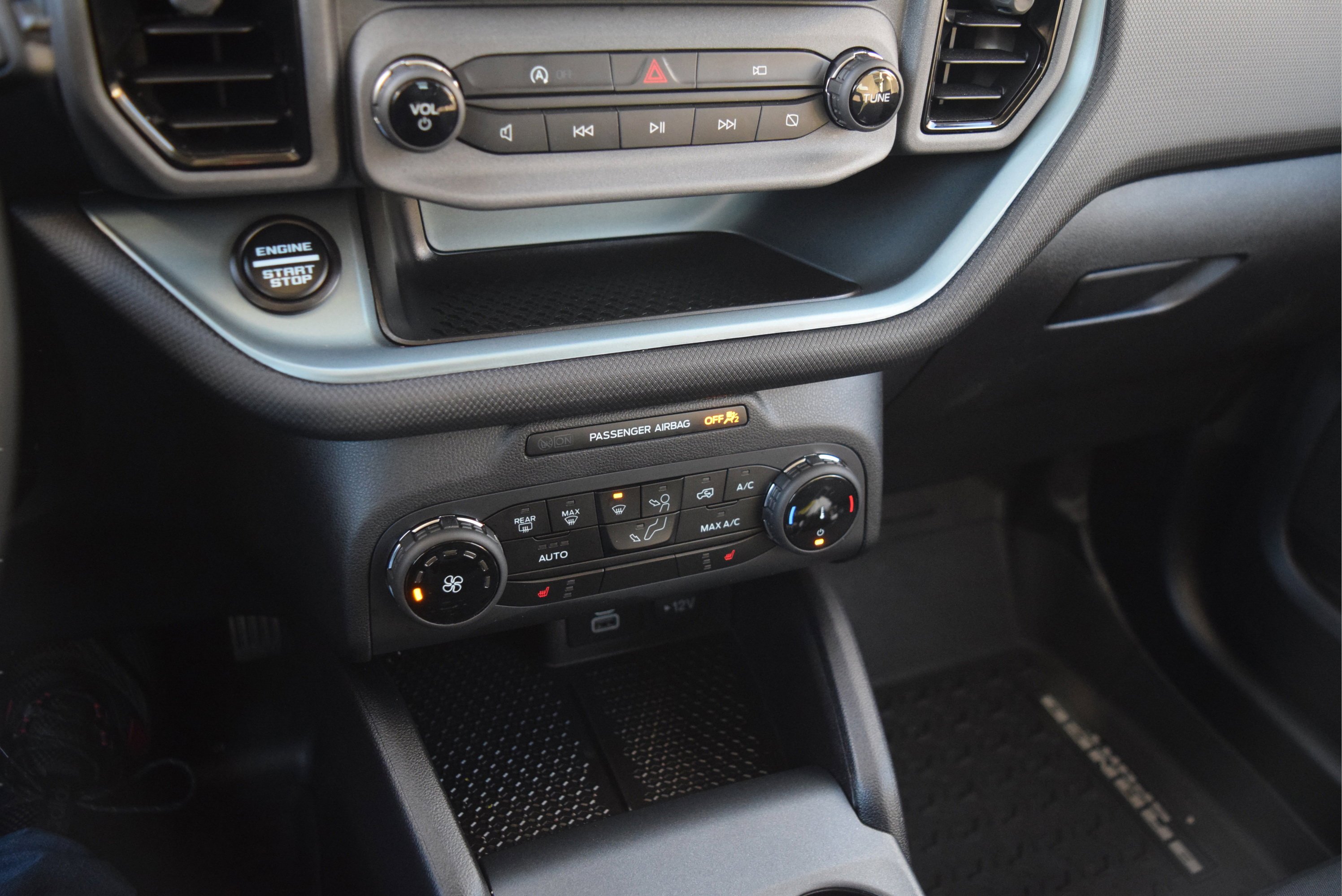 Used 2024 Ford Bronco Sport Badlands image 13