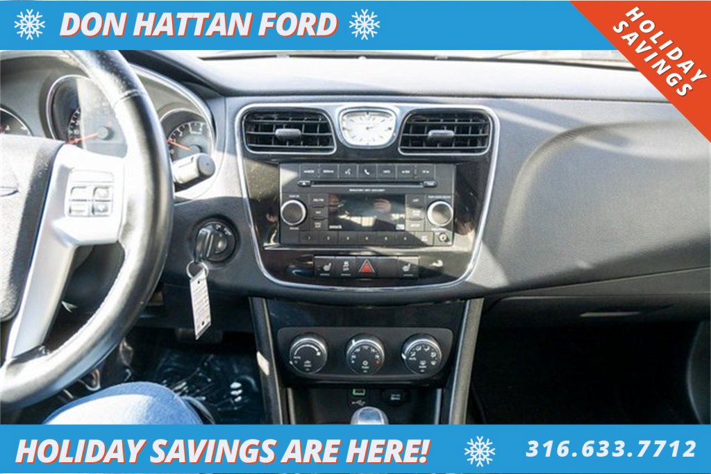 Used 2013 Chrysler 200 Limited image 8