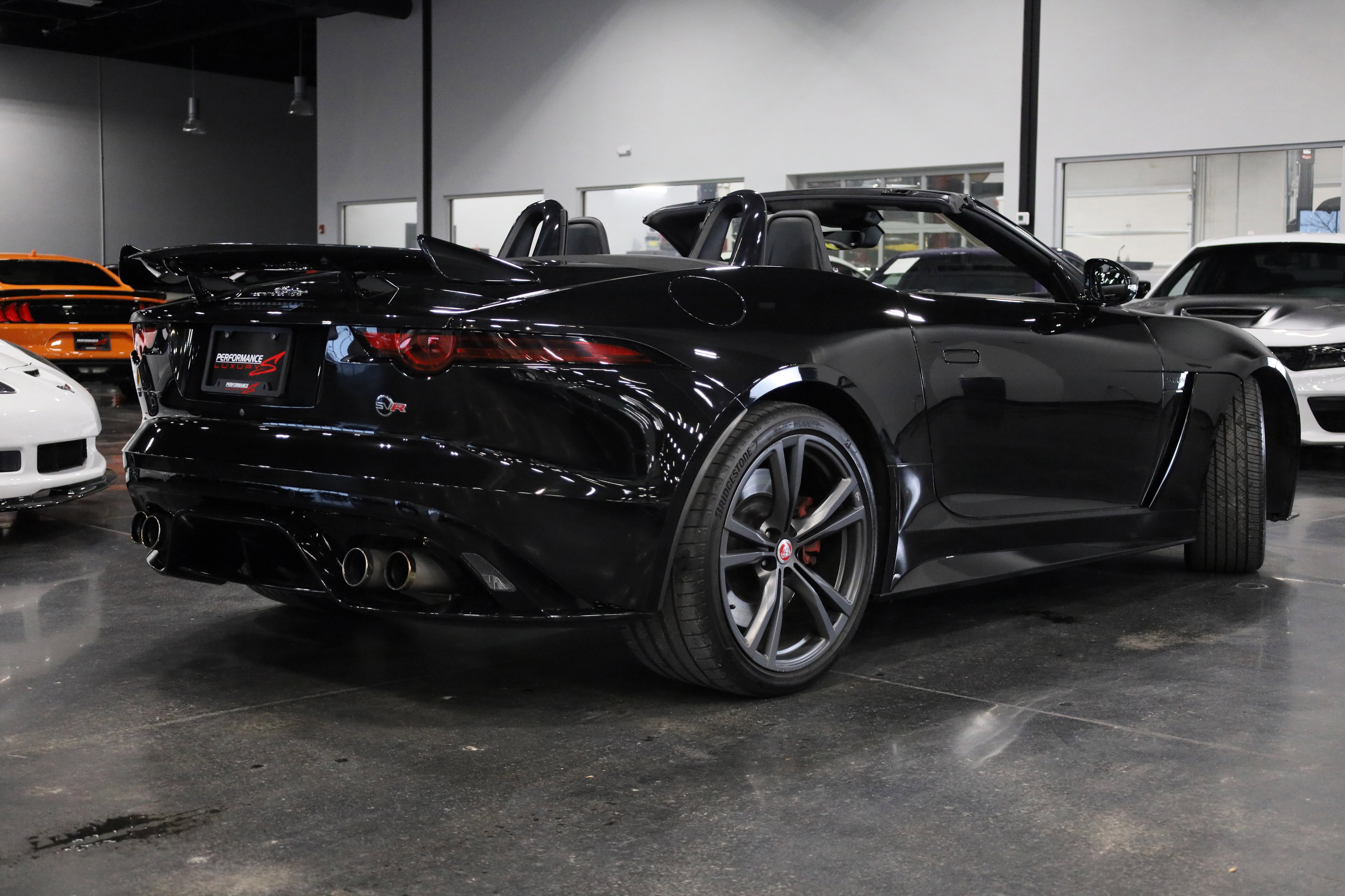 Used 2020 Jaguar F-TYPE SVR image 6