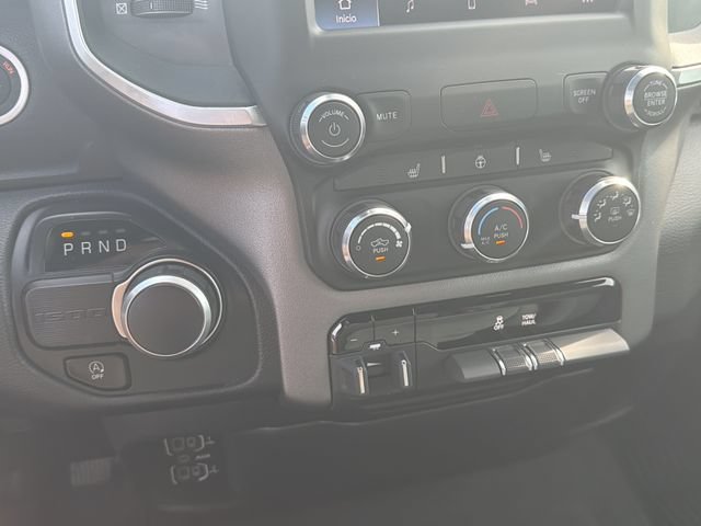 Used 2023 RAM 1500 Big Horn RWD image 31