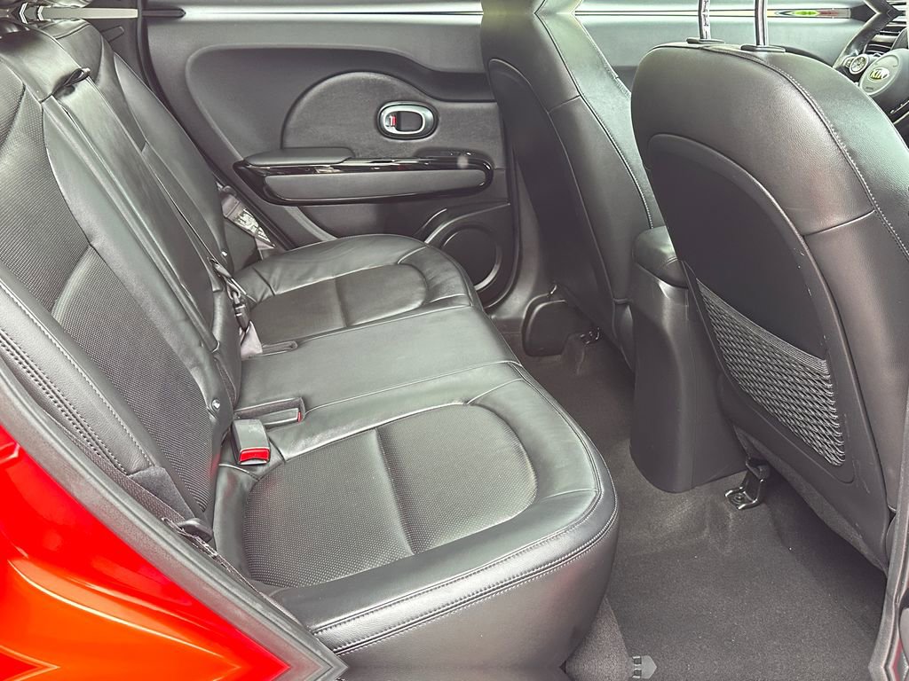 Used 2016 Kia Soul ! w/ Premium Package FWD image 17