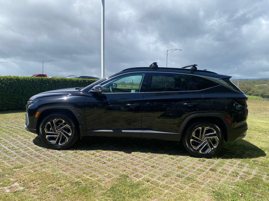 Used 2025 Hyundai Tucson Limited AWD/4WD image 22