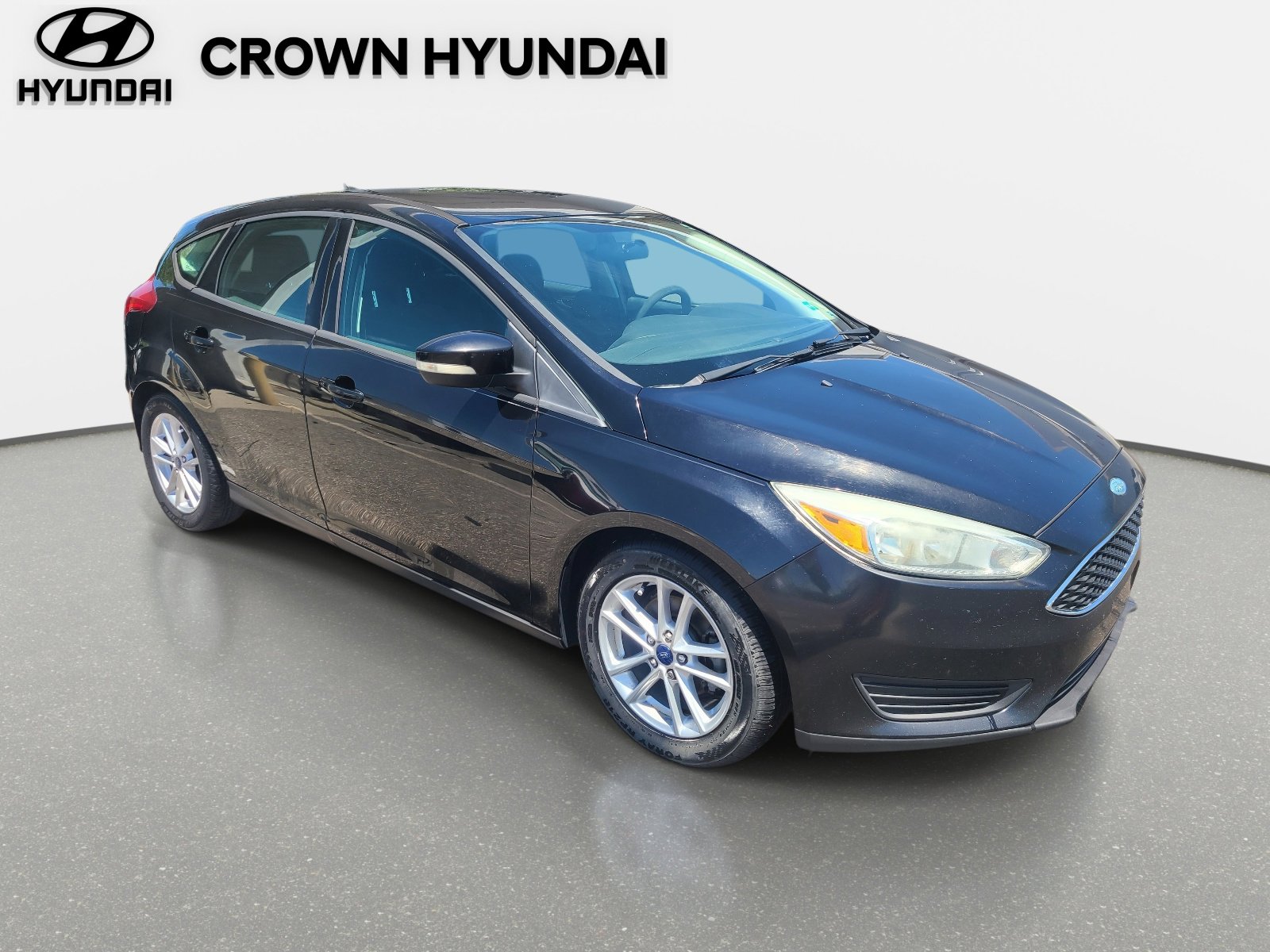 Used 2016 Ford Focus SE FWD image 3