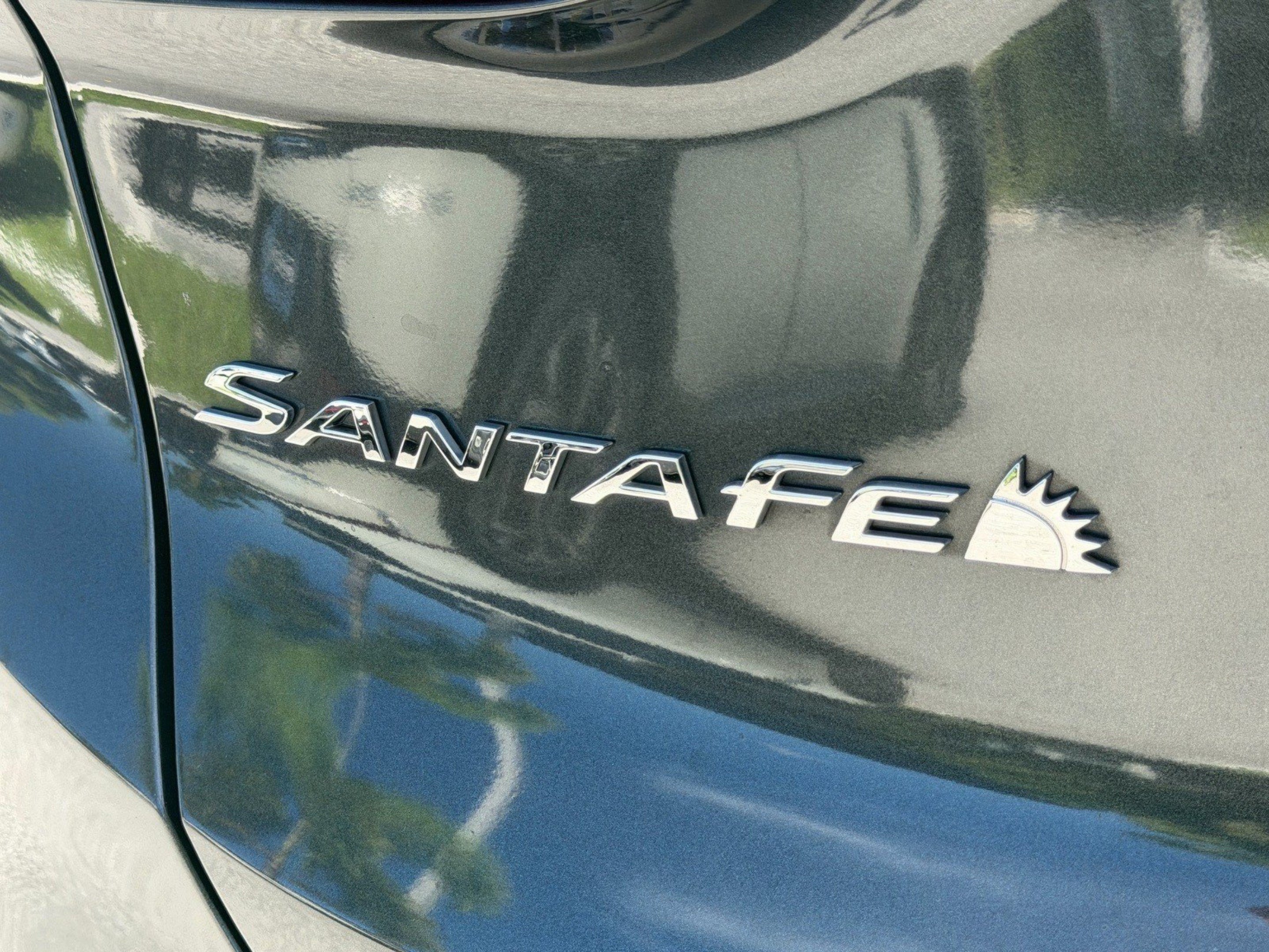 Used 2021 Hyundai Santa Fe SEL FWD image 44