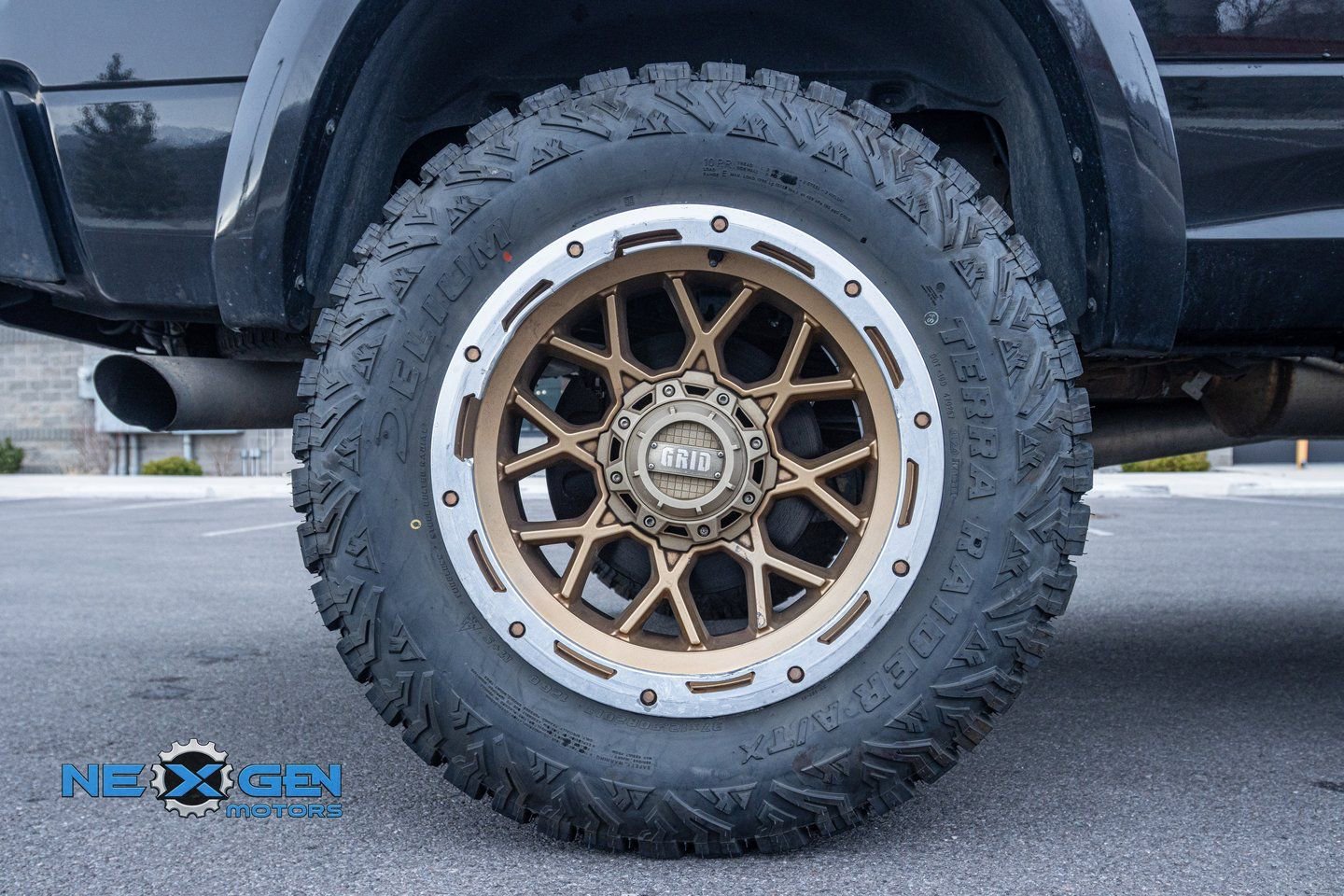 Used 2018 RAM 3500 Laramie w/ Sport Appearance Group image 47