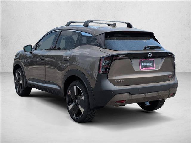 New 2025 Nissan Kicks SR w/ Illumination Package FWD image 7