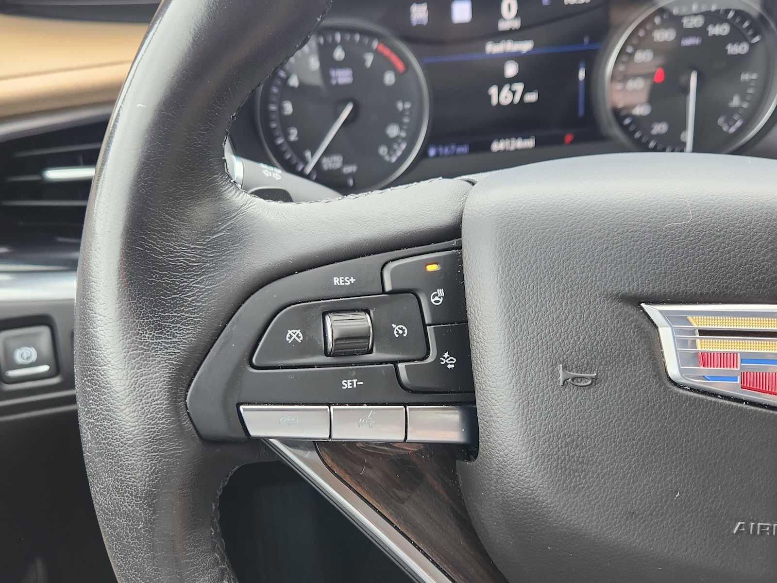 Used 2020 Cadillac XT6 Premium Luxury w/ Platinum Package AWD/4WD image 19