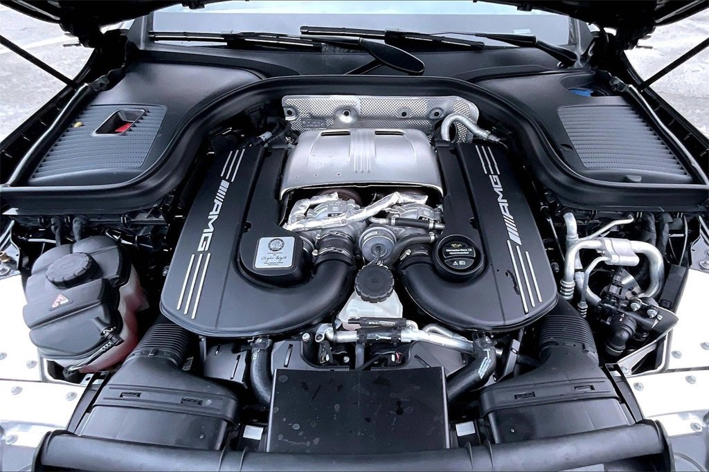 Used 2021 Mercedes-Benz GLC 63 AMG 4MATIC image 30