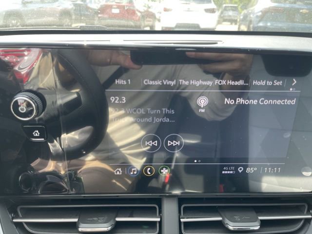 New 2026 Chevrolet Trax LS w/ LS Convenience Package FWD image 16