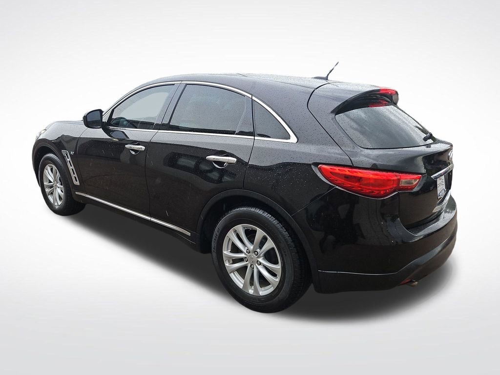 Used 2017 INFINITI QX70 AWD image 3