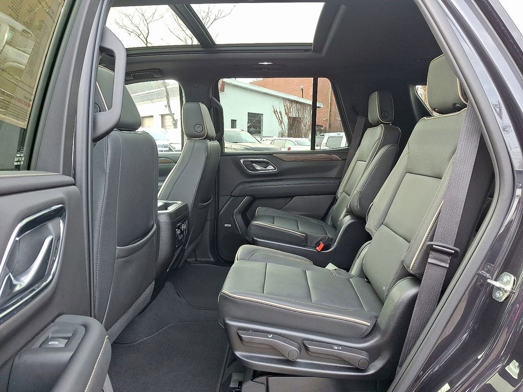 Used 2023 Chevrolet Tahoe Premier image 10