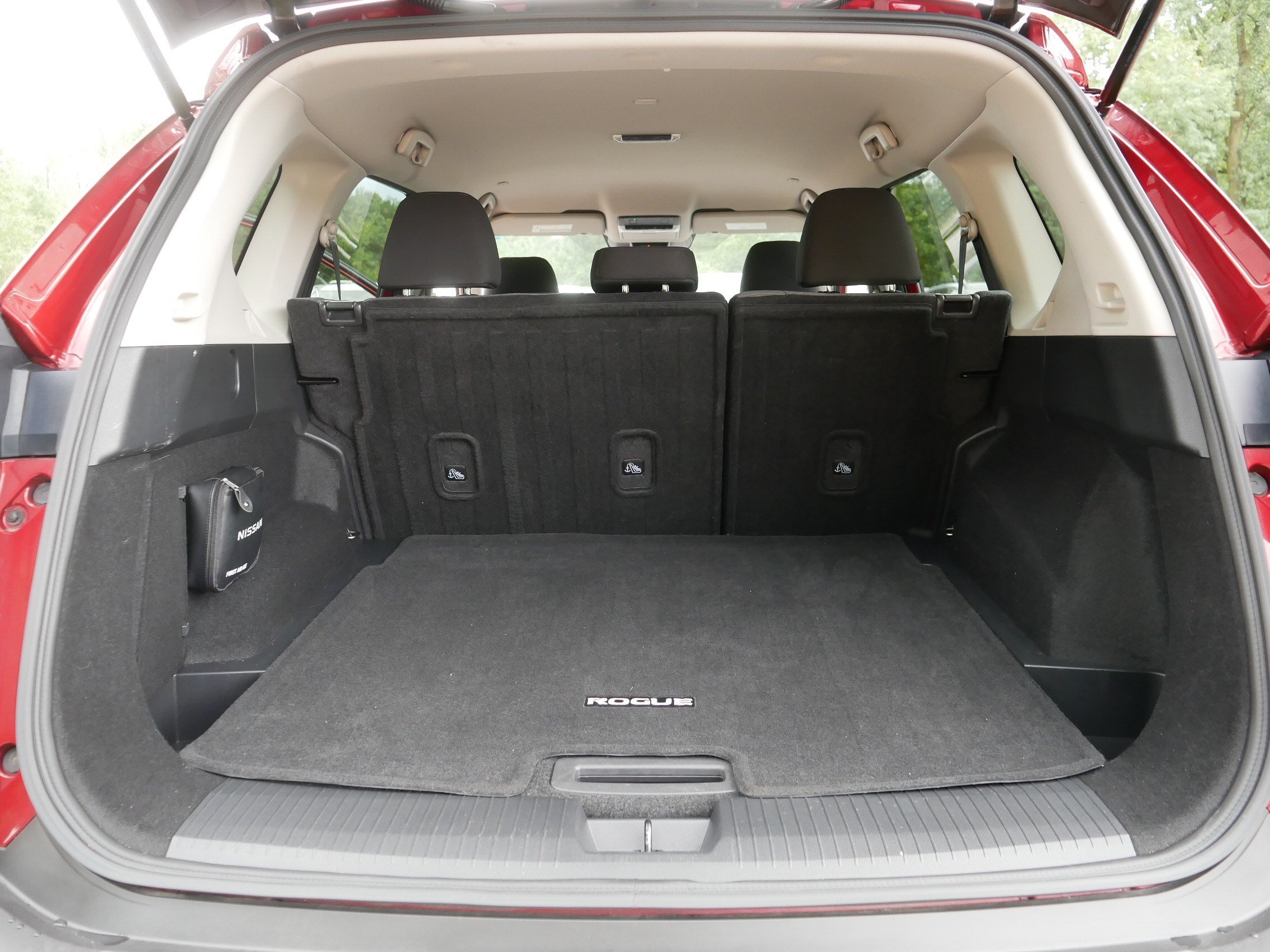 Certified 2023 Nissan Rogue SV AWD/4WD image 18